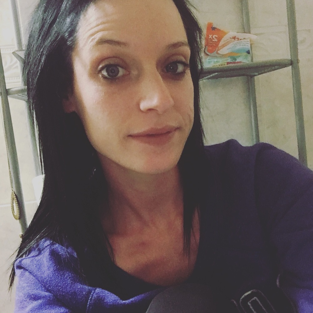 Meet your Posher, Alicia